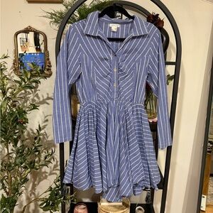 VENUS Blue and White Striped Long Sleeve Dress size large